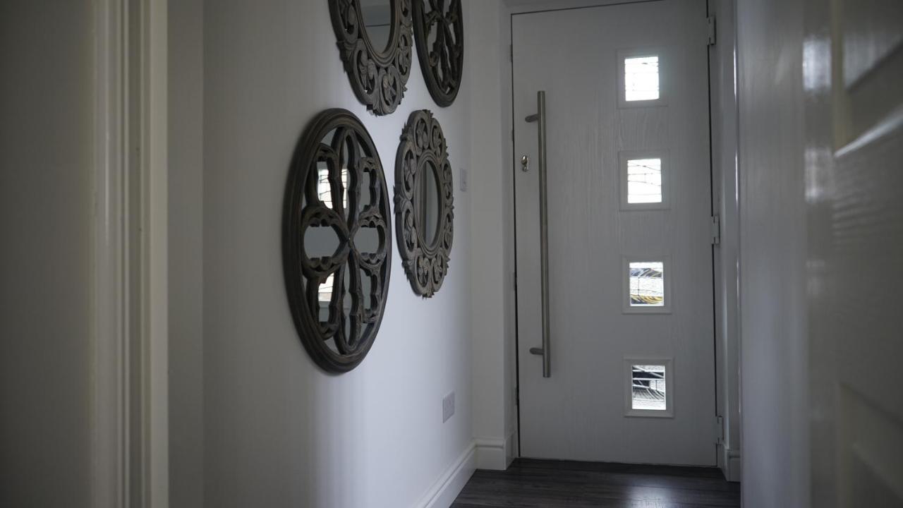 Palm House Apartment Widnes Exterior foto